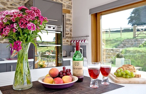 Higher Wambrook Cottage | 2 bedroom accommodation in Chard