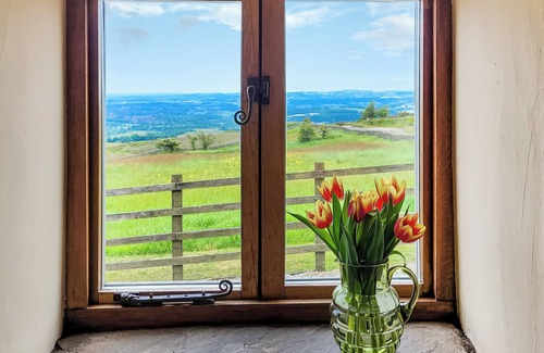 Thorncliffe Cottage | 2 bedroom accommodation in Thorncliffe, near Leek
