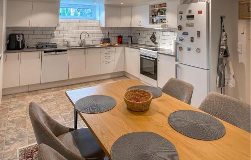 Vimmerby Apartment | 2 Bedroom Amazing Apartment In Vimmerby