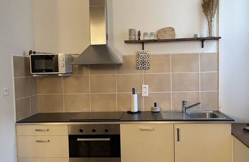 Alignan-du-Vent Apartment | 2 Bedroom Apartment in Alignan-du-Vent