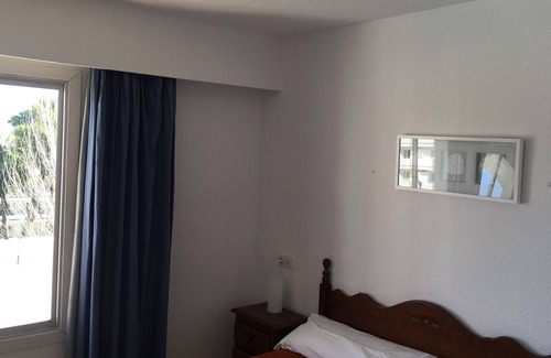 Alcudia Apartment | 2 bedroom apartment in popular Siesta complex, Port d'Alcudia (Mallorca)