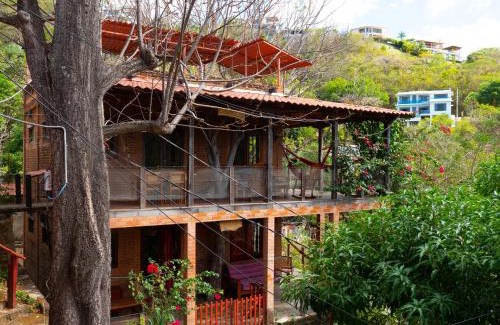 San Juan del Sur Apartment | 2 bedroom apartment with bay view, deck and roof terrace
