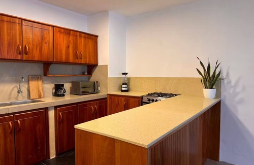 Puerto Ayora Apartment | 2-bedroom apartment with AC, WiFi in fabulous Puerto Ayora