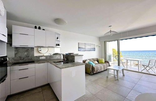 Hyeres Apartment | 2-bedroom apartment for 4 people with panoramic sea view - Hyères Les Salins