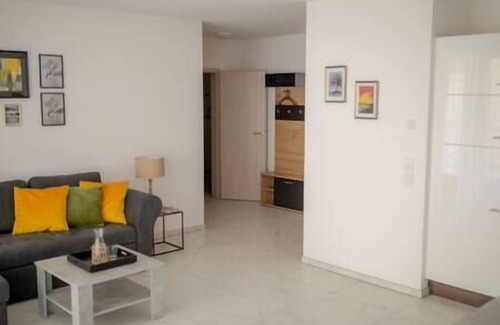 Radolfzell am Bodensee Apartment | 2-bedroom apartment, new building, 62 sqm, parking, elevator