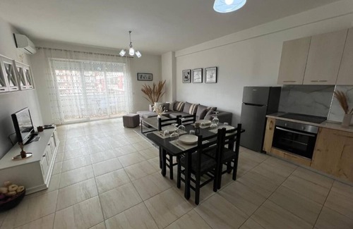 Shkoder Apartment | 2-bedroom apartment in lovely Shkodër with WiFi, AC