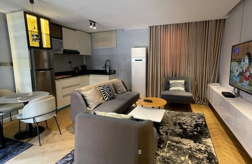 Wuse 2 Apartment | 2-bedroom apartment in British town wuse Abuja with AC, WiFi,Snooker And Spa