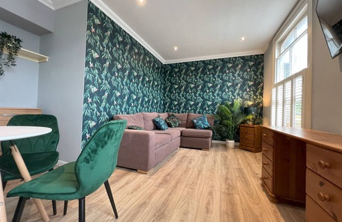 Nine Elms Apartment | 2 bedroom apartment in London