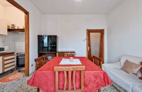 Marghera Apartment | 2 Bedroom Apartment in Venice