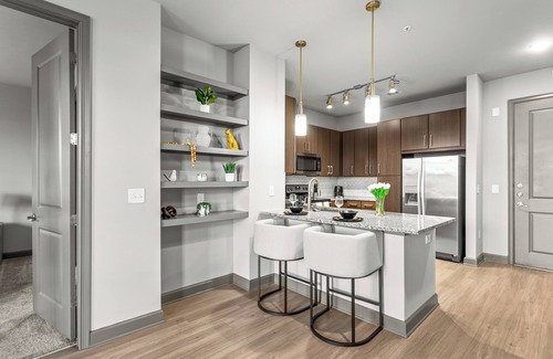 Loring Heights Apartment | 2-bedroom apartment in Midtown Atlanta Rooftop & Pool