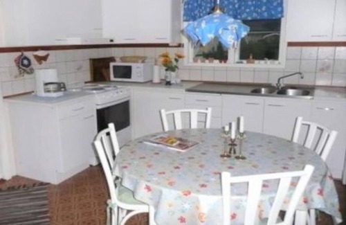 Hallevik House | 2 bedroom apartment in Sölvesborg