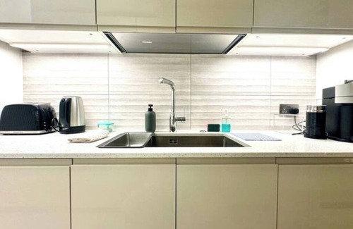 Redcliffe Apartment | 2 Bedroom Apartment South Kensington
