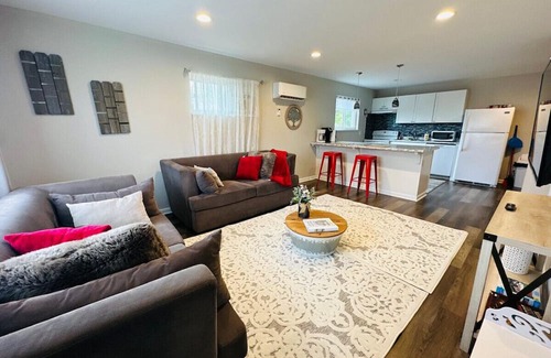 Reading Apartment | 2 bedroom apartment: Reading Urban Chic!