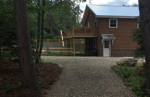 Lake Placid Apartment | 2 bedroom apartment with deck, hot tub and fenced in yard