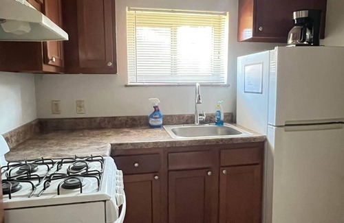 University District Apartment | 2-bedroom apartment very close to the OSU with WiFi and Parking included.
