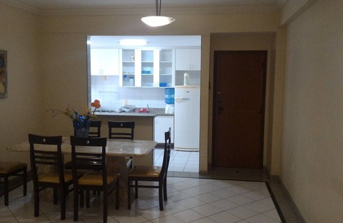 Praia do Morro Apartment | 2 bedroom apartment with 1 suite and 2 parking spaces, in the Praia Center shopping mall building