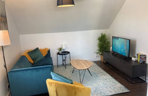 Largs Apartment | 2 Bedroom Apartment, With Free Parking