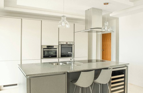 Cobbs Cross House | 2 Bedroom Apt with private pool close to the beach's, and Nelsons Dockyard