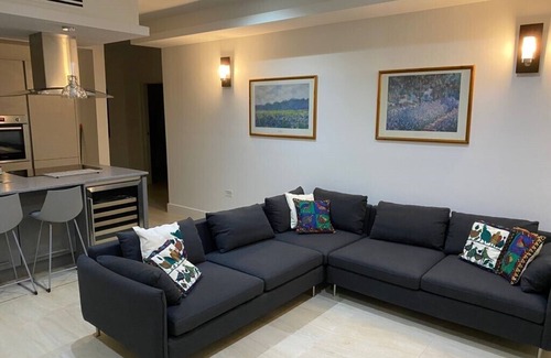 Cobbs Cross House | 2 Bedroom Apt with private pool close to the beach's, and Nelsons Dockyard