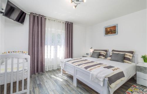 Fuzine House | 2 Bedroom Awesome Apartment In Fuzine