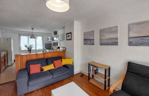 Saint-Nazaire House | 2 bedroom awesome home in Saint-Nazaire