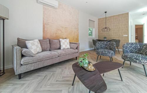 Oosterwolde House | 2 Bedroom Awesome Home In Oosterwolde