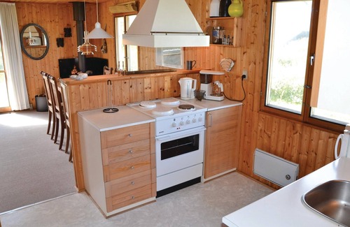 Lild Strand House | 2 bedroom awesome home in Frøstrup