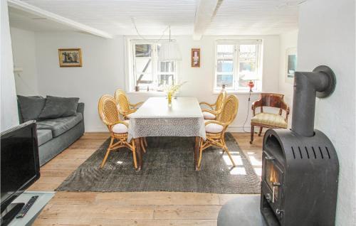 Samsø House | 2 Bedroom Awesome Home In Samsø