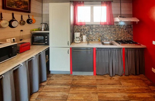 Plogoff House | 2 Bedroom Beautiful Home In Plogoff