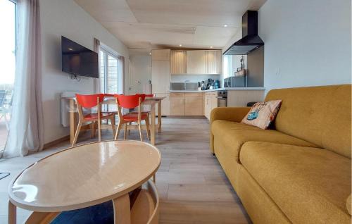Ambon House | 2 Bedroom Beautiful Home In Ambon