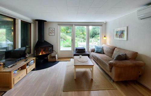 Hoor House | 2 Bedroom Beautiful Home In Höör