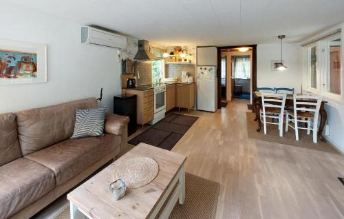 Hoor House | 2 Bedroom Beautiful Home In Höör