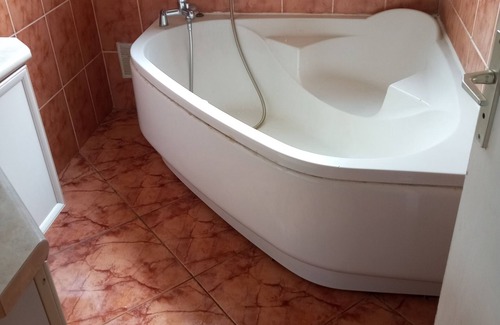 Sainte-Suzanne Bed & Breakfast | 2 Bedroom Bed & breakfast in Sainte Suzanne