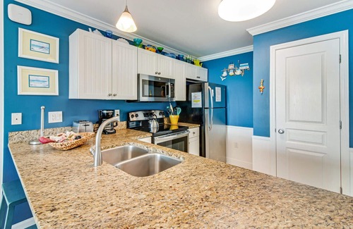 Miramar Beach Condo | 2 Bedroom + Bunkroom- Gulf Front Beach Retreat- Awesome Views-Beach Service