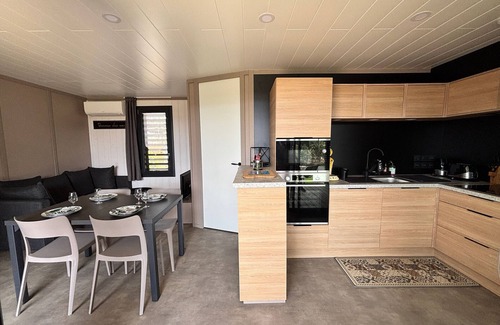 Agde Ski Chalet | 2-bedroom chalet near beaches and Canal du Midi