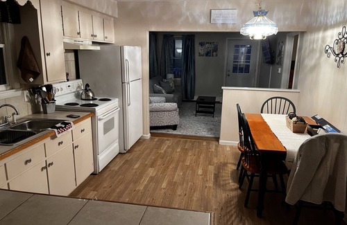 Lewiston Apartment | 2 Bedroom Close to Hospitals and Medical facilities. Quiet and Pet Friendly