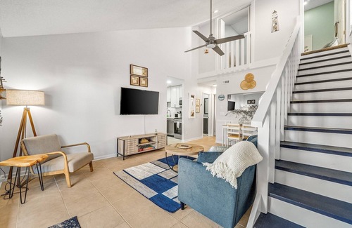 Summer Breeze Condo | 2-bedroom condo in charming Panama City Beach with WiFi, fitness room