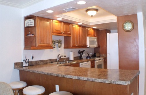 New Smyrna Beach Condo | 2-bedroom condo in welcoming New Smyrna Beach