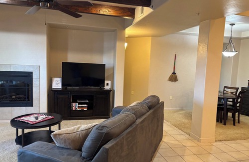Las Cruces Condo | 2 Bedroom Condo in a Resort Style Gated Community, minutes from Old Mesilla