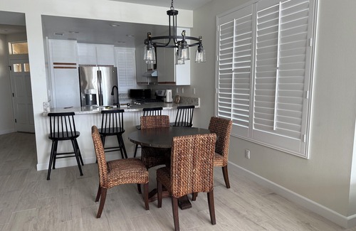 Corona Condo | 2-bedroom condo in the Sierra Del Oro neighborhood in Corona, CA with AC, WiFi.