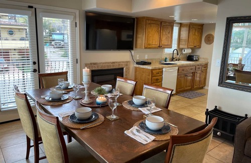 Downtown House | 2 Bedroom Condo In Downtown Pismo Beach. Sleeps 4