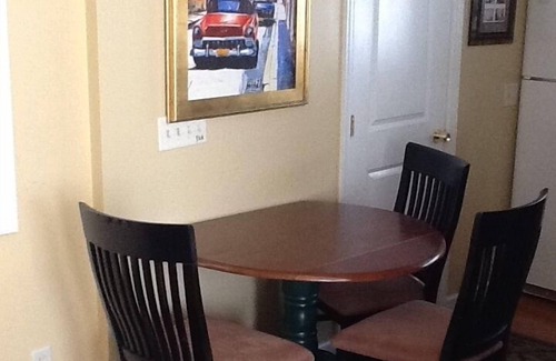 South Rehoboth Cottage | 2 Bedroom Cottage - 2 blocks to Beach & Boardwalk
