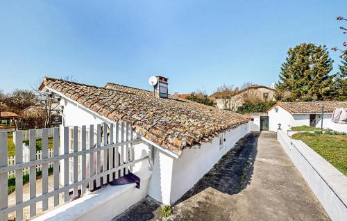 Oradour-Fanais House | 2 Bedroom Cozy Home In Oradour-Fanais