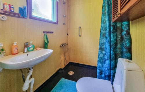 Brastad House | 2 Bedroom Cozy Home In Brastad