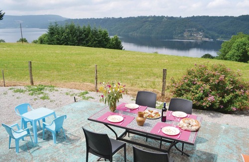 Plantades House | 2 bedroom cozy home in Beaulieu