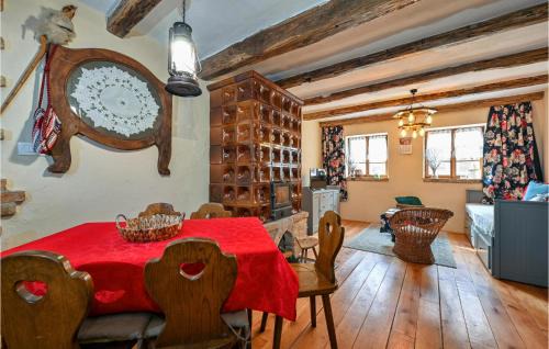 Petrinja House | 2 Bedroom Cozy Home In Hrastovica
