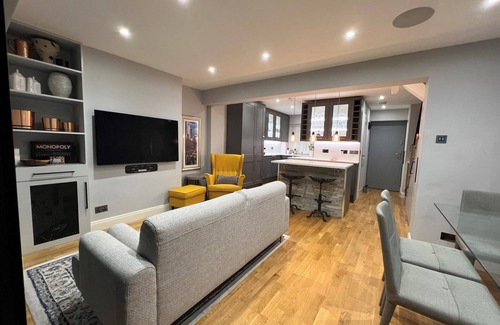 Whitechapel Apartment | 2 Bedroom East London apartment Shoreditch/Brick Lane/Spitalfields/Whitechapel