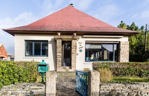 Barneville-Carteret House | 2-bedroom family home with garden near beach and shops