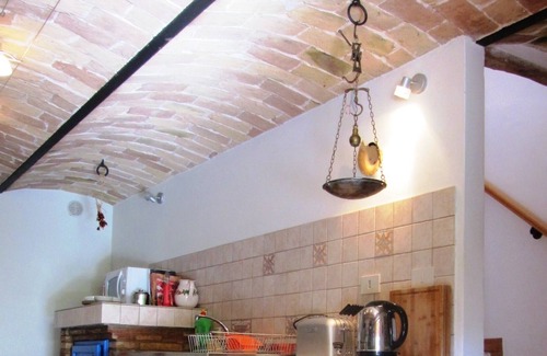 Penne Other | 2 Bedroom Farmhouse in spacious Grounds, including gardens, woodland and river.