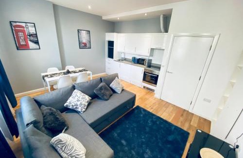 Cantelowes Apartment | 2 Bedroom Flat - 2 Bath - 15 min Camden Town